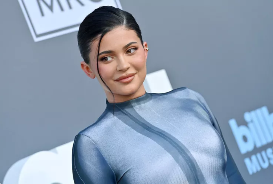 Kylie Jenner.png+